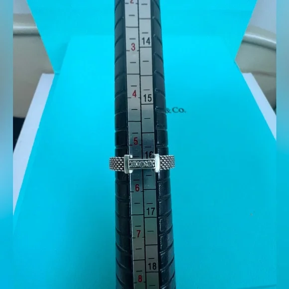 🔴Authentic VINTAGE TIFFANY & CO Diamonds Sterling Silver Somerset Mesh Ring🔴 - Picture 6 of 9